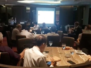 Acupoint Exercises to Relieve Work-Related Pain