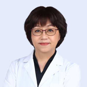 Physician Yumi Yen, Registered TCM Physician at PULSE TCM Singapore